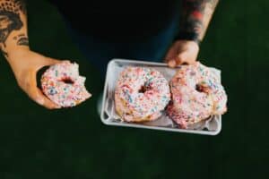 DUNKIN DONUTS HIRING AGE