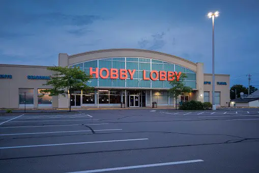 Hobby Lobby Hiring Age