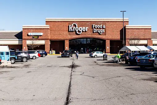 Kroger Employee Discount In 2022 (Perks, Benefits + More)