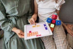 ONE-ONE INTERACTION TEACHING BENEFITS