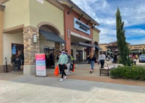American Eagle Hiring Age