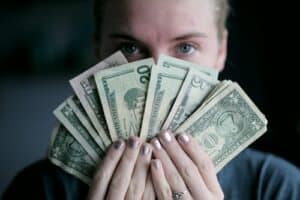 Executive Assistant Salary- Complete Guide