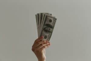 MCKINSEY PARTNER SALARY- HOW MUCH DOES A PARTNER IN MCKINSEY AND COMPANY MAKE?