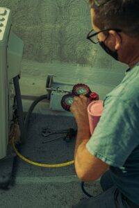 Refrigerator and Air Conditioning Engineer Job Description, Salary, Duties
