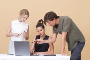 The Description of Associate Account Executive