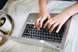 How to insert a checkbox in Word?
