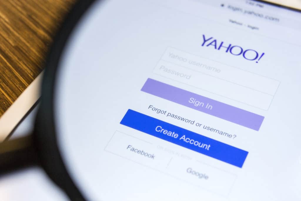 Who owns yahoo? 