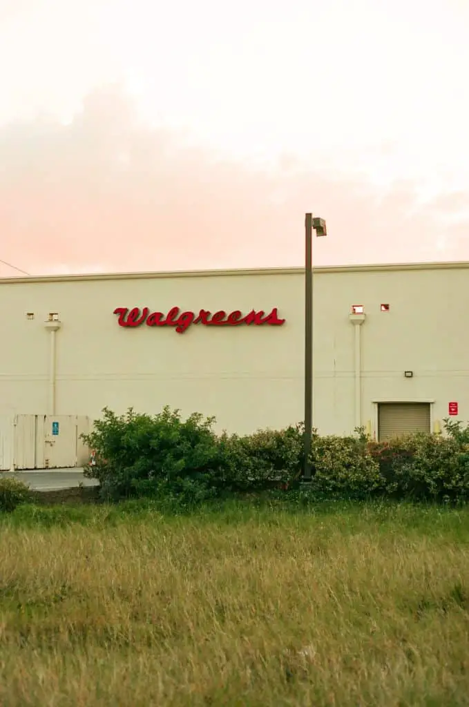 WALGREENS CAREERS - JOB DESCRIPTION, AGE, APPLICATION PROCESS, BENEFITS, COMPLETE GUIDE