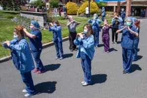 REGISTERED NURSE JOB DESCRIPTION, SALARY, DUTIES