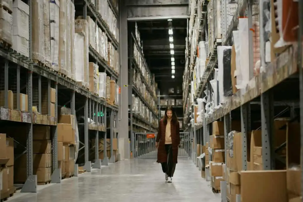 The Job of an Amazon Warehouse Shopper