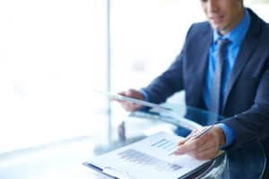 WALMART SWOT ANALYSIS AND COMPETITORS