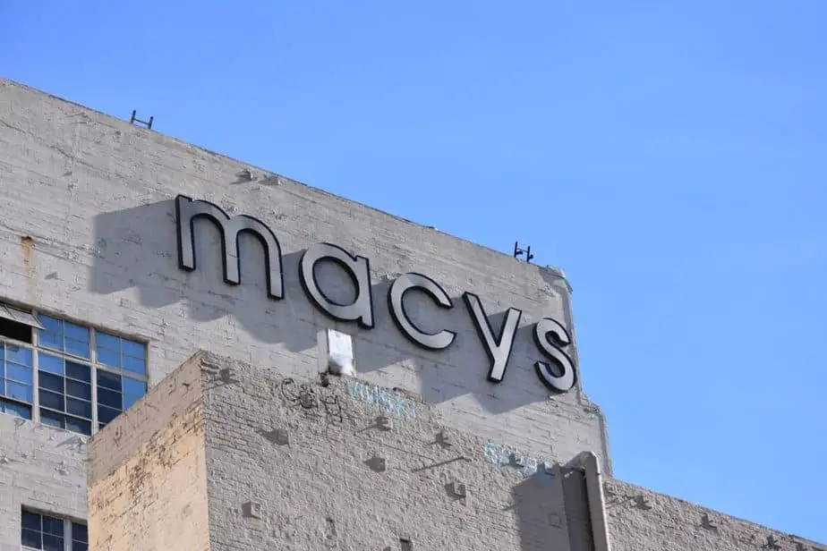 How long is an orientation at Macys?