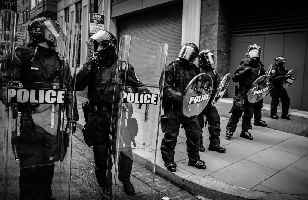 LAPD Shift Hours