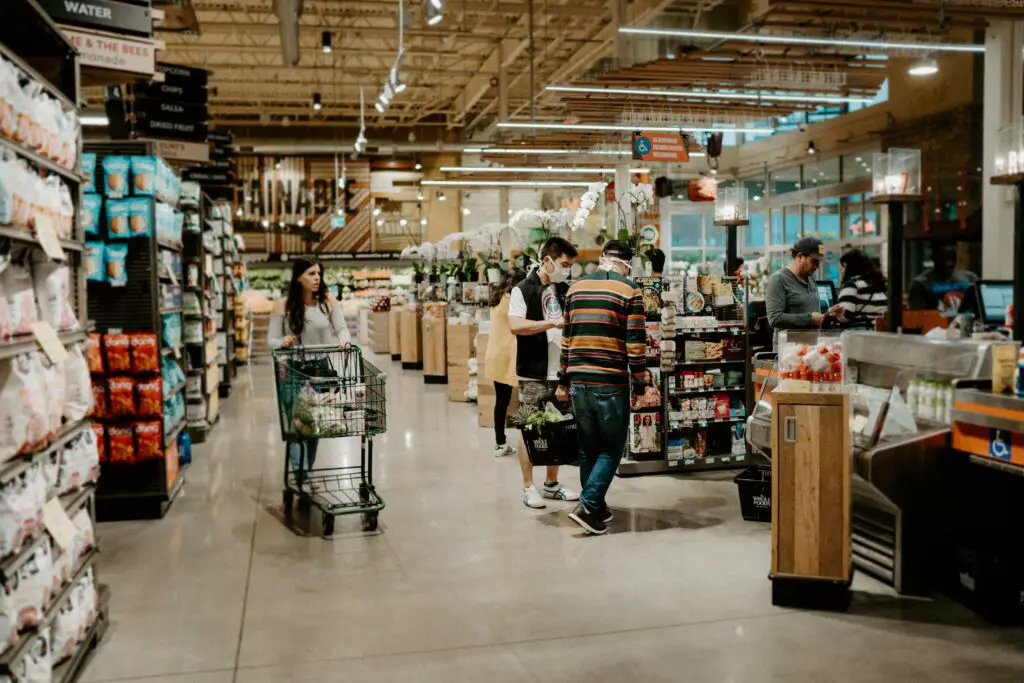 Grocery Stores that Hire Teens