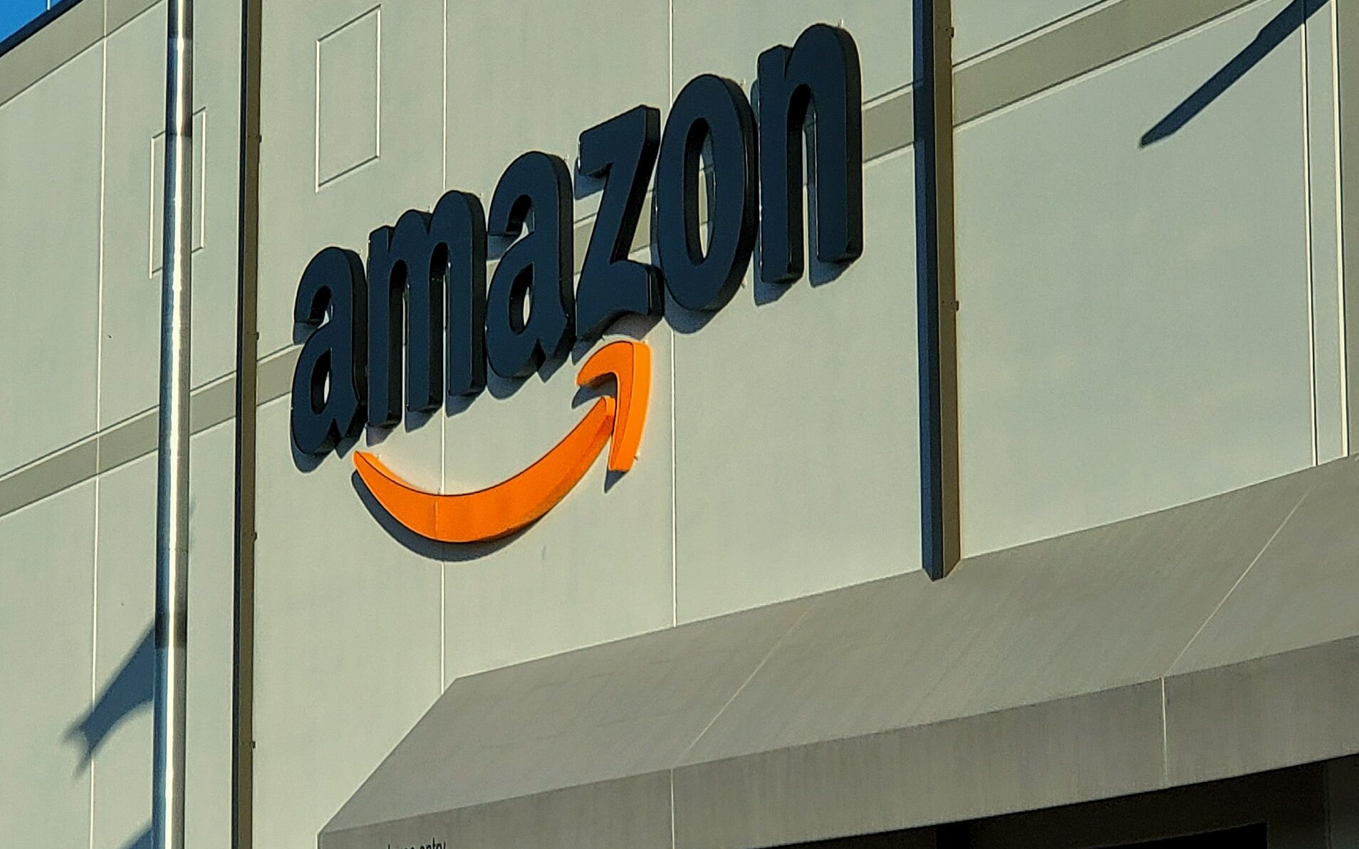 Does Amazon Offer Work From Home Jobs?