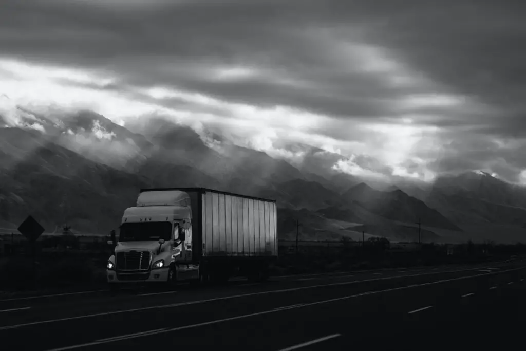 What Is A Non-CDL Hotshot?