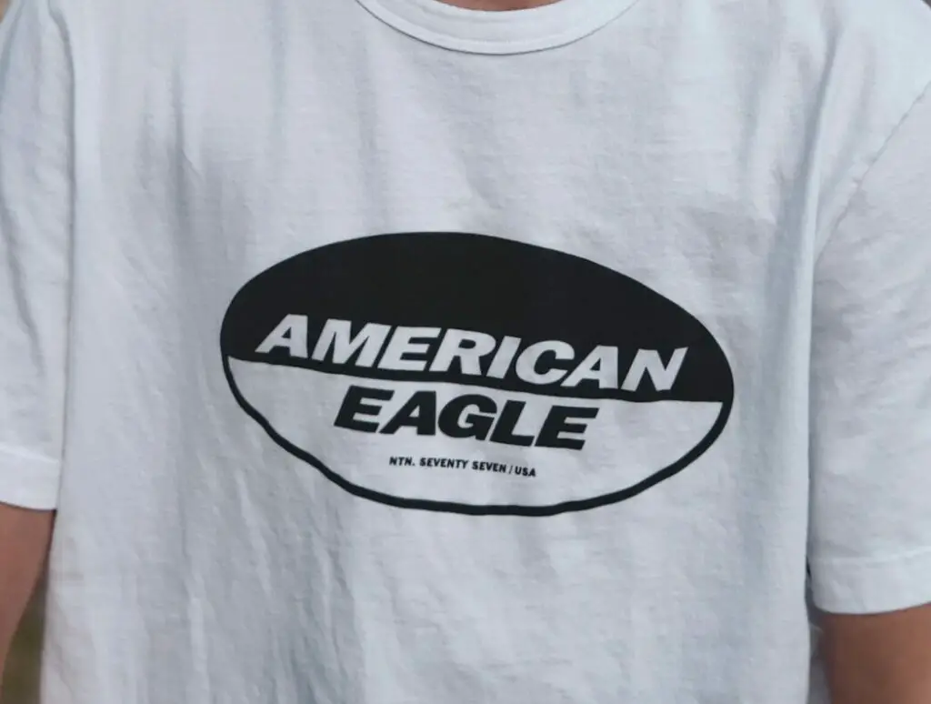 How Much Does American Eagle Pay?