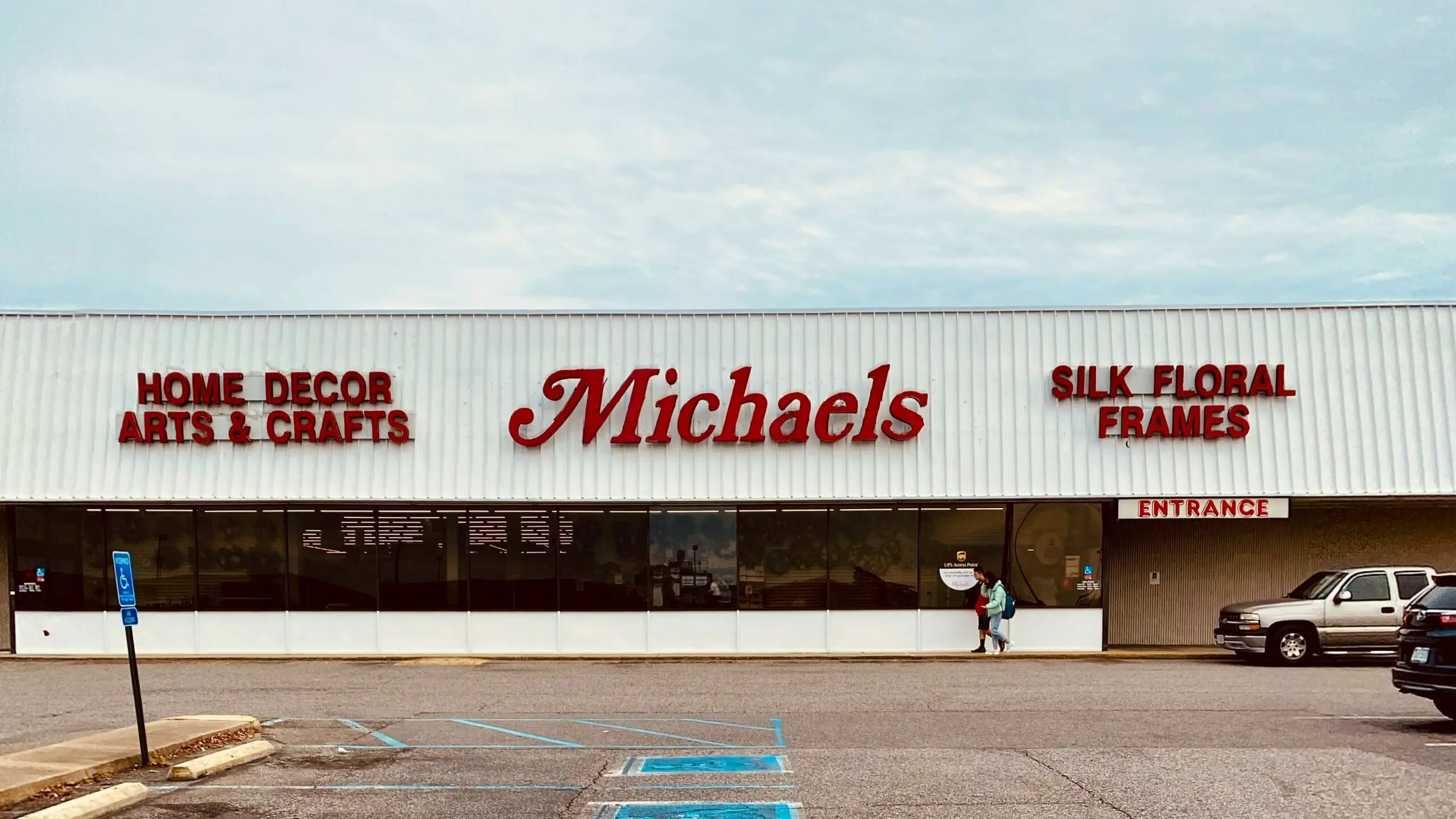 Michaels employee discount 