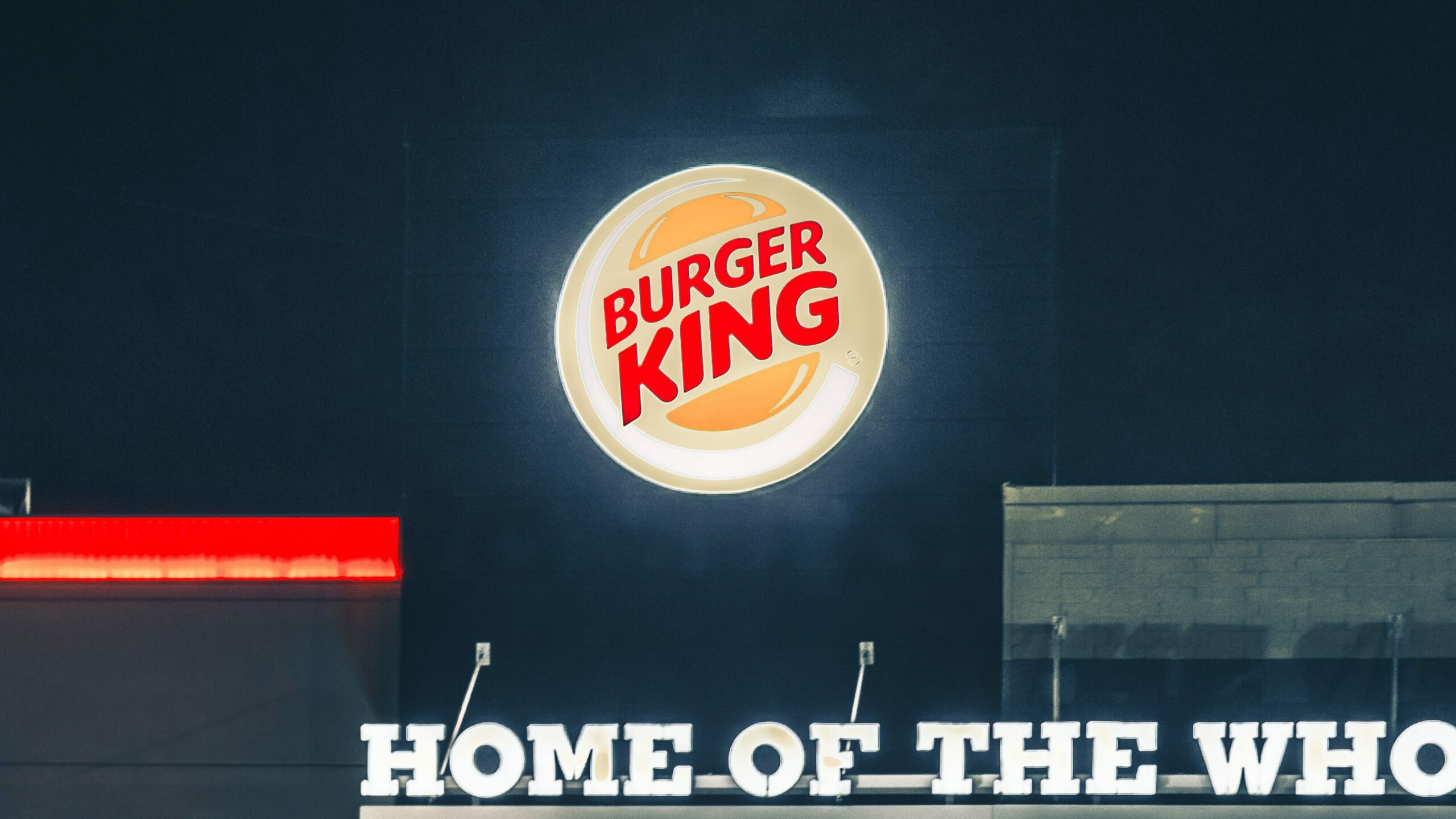 How much does burger king pay?
