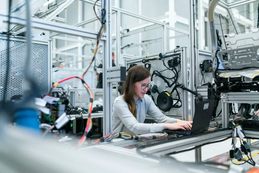 The Impact And Role Of Women In Manufacturing What Can They Do?